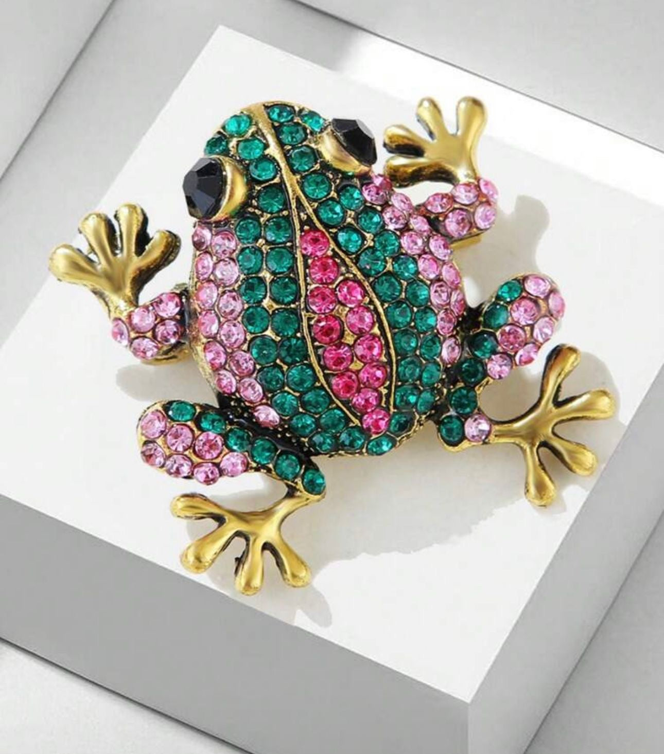 CRYSTAL FROG BROOCH