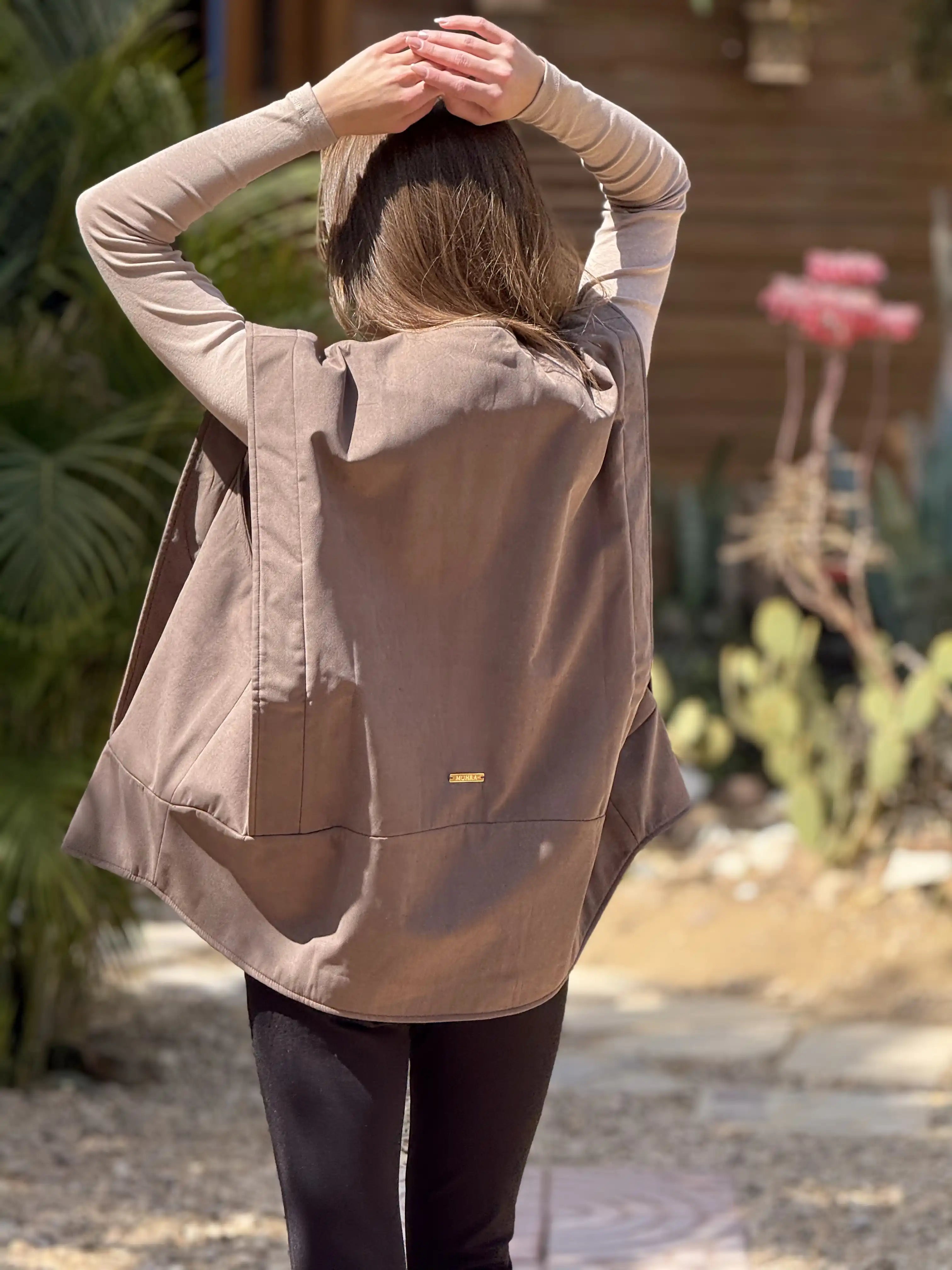 EQUIL UXE VEST