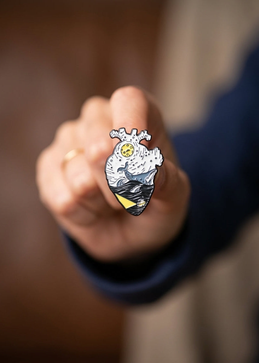 BLUE WHALE HEART ENAMEL PIN Main image