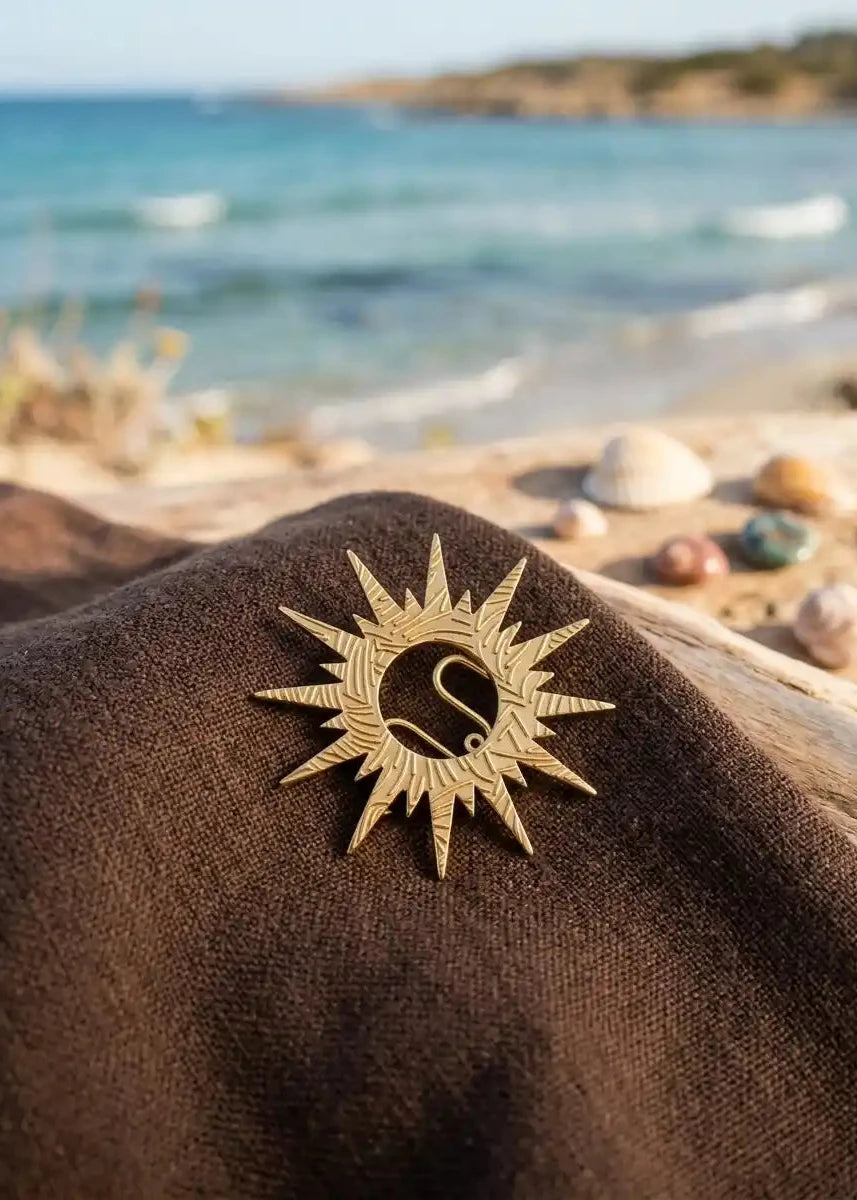SUN BROOCH Main image