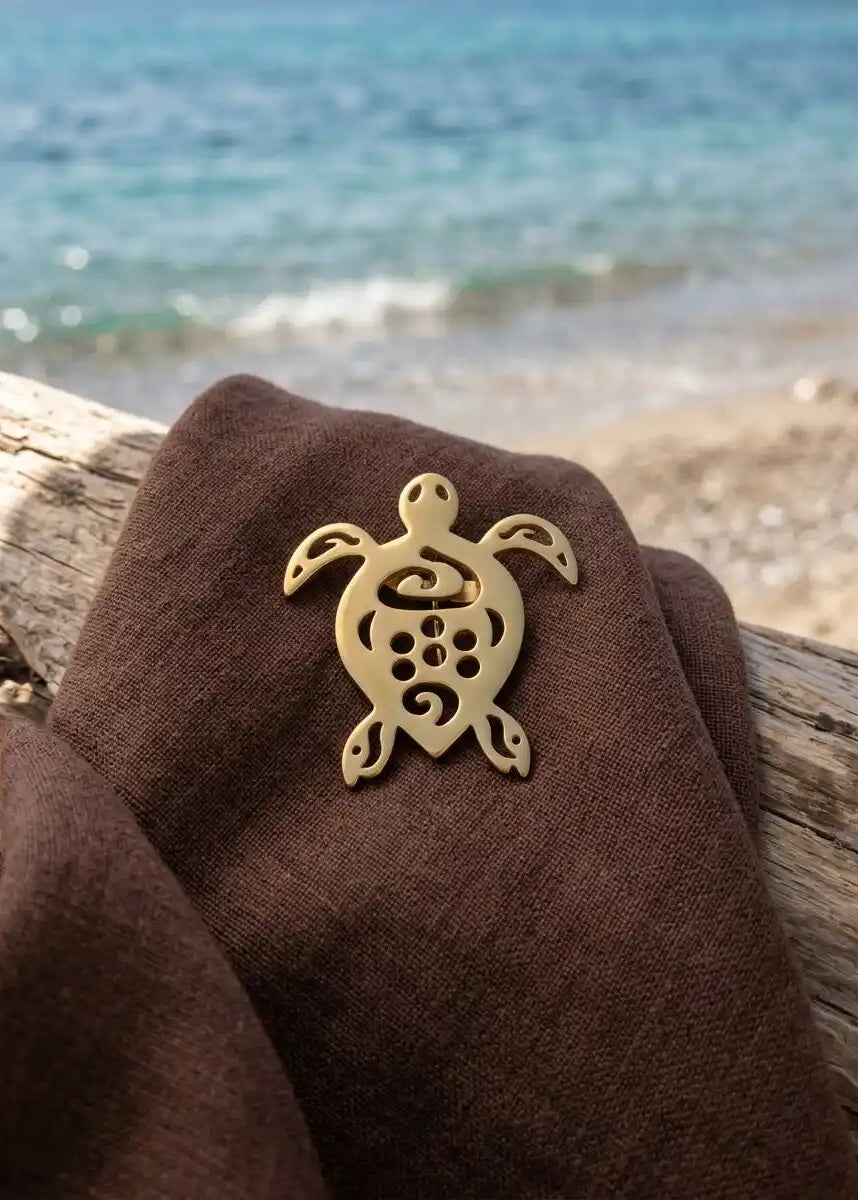 SEA TURTLE BROOCH Main image