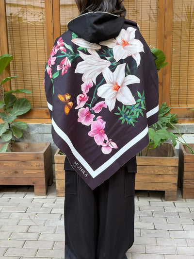 MUHRA BLACK SIGNATURE SCARF