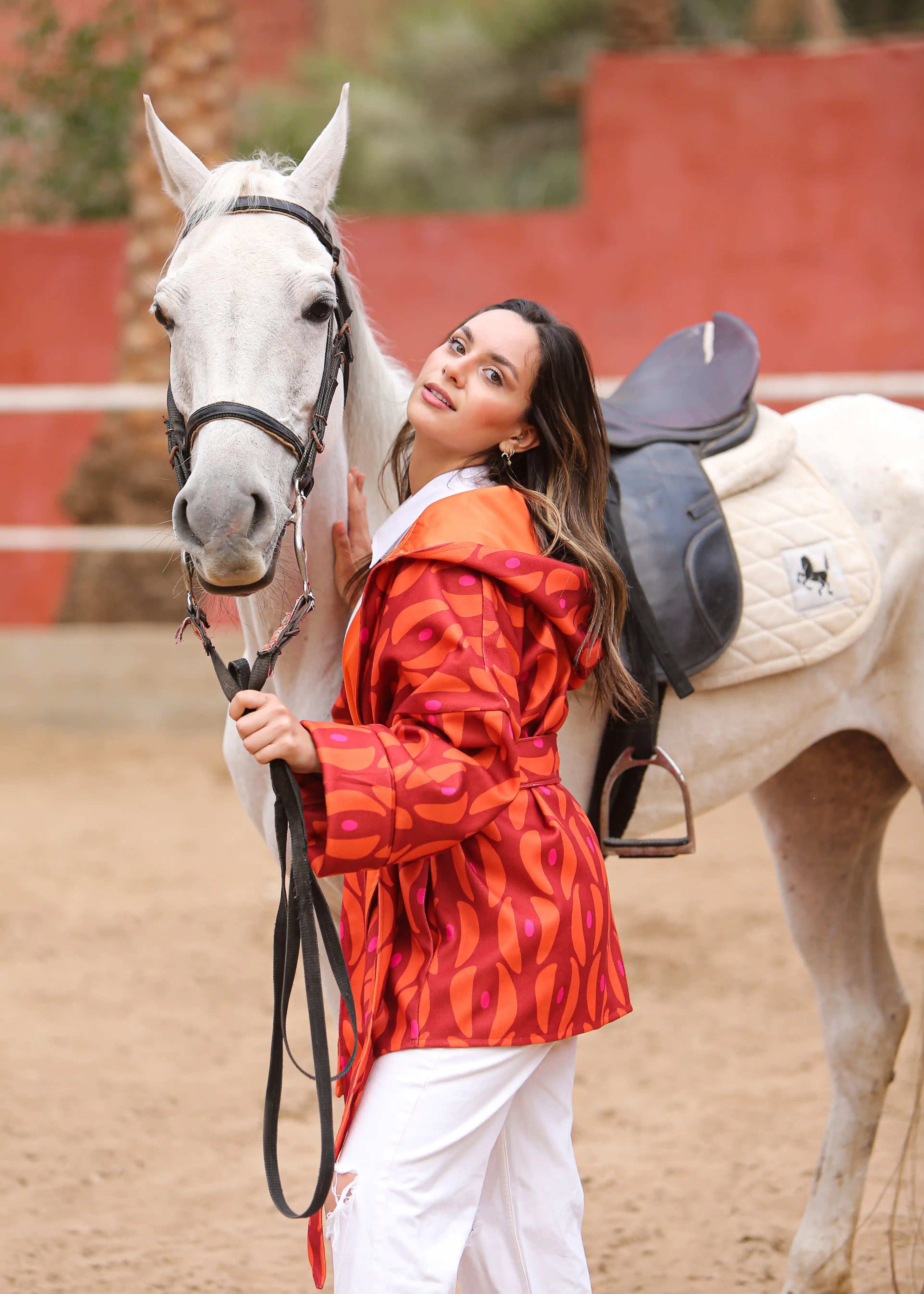 CARNELIAN COAT Secondary image