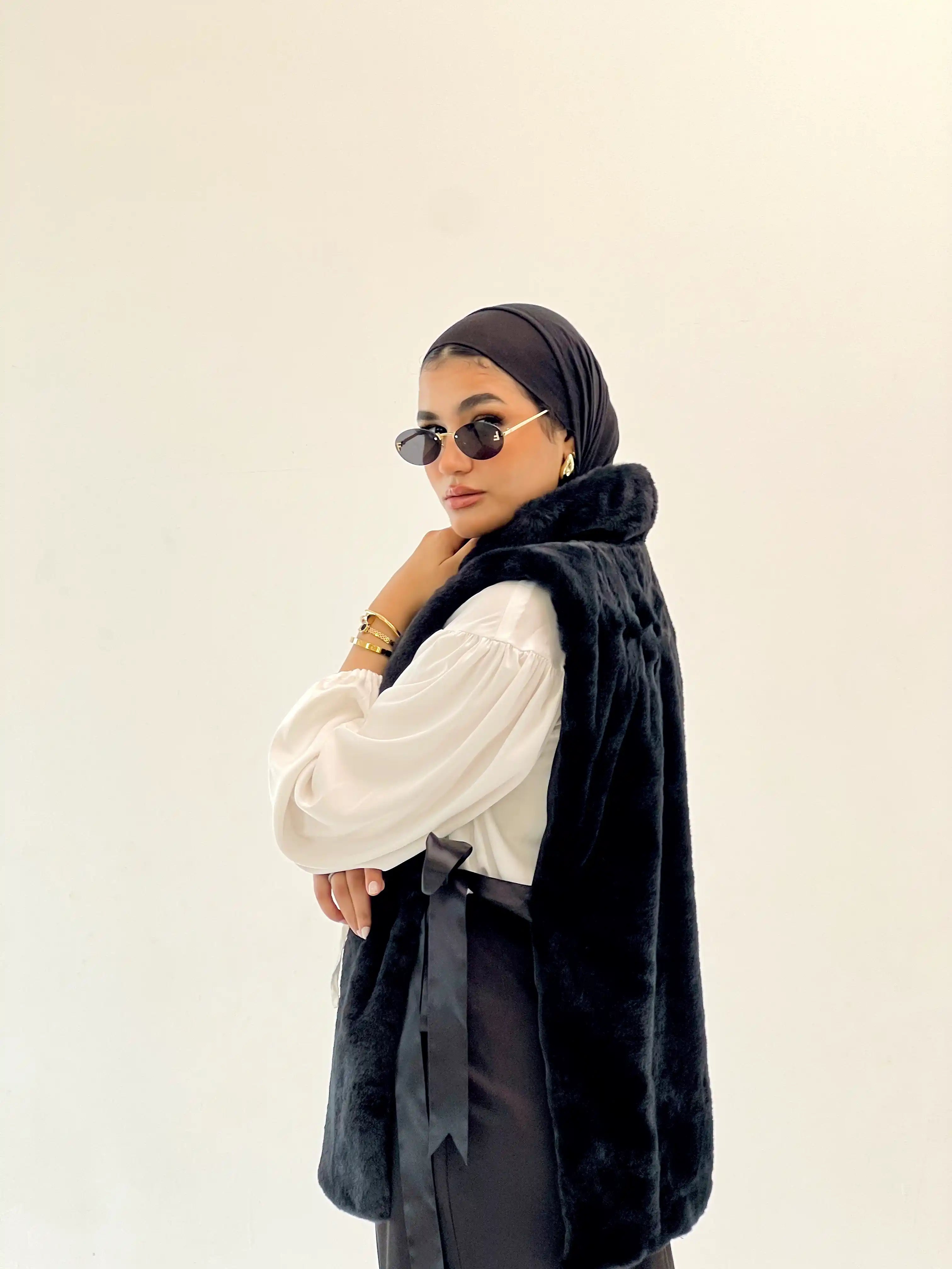 MUHRA FUR VEST